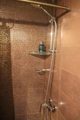Design Tek Büyük Yataklı Oda