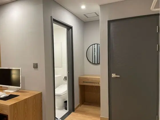 Deluxe Double Room, 1 Queen Bed [Unavailable Breakfast on Monday & Public Holiday]