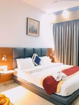 Luxury Oda