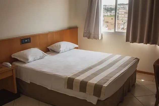 Business Büyük Yataklı Tek Kişilik Oda, 1 Yatak Odası