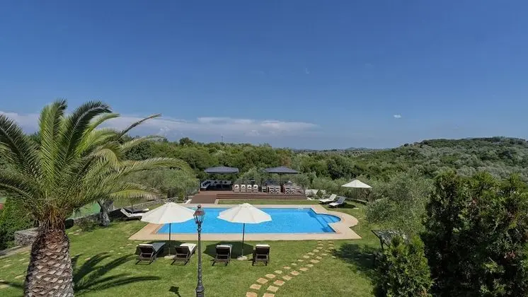 Villa, 6 Yatak Odası, Engellilere Uygun, Sigara İçilebilir