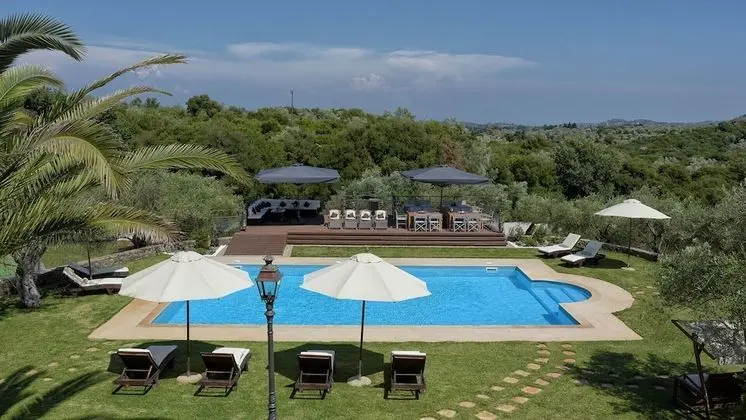 Villa, 6 Yatak Odası, Engellilere Uygun, Sigara İçilebilir