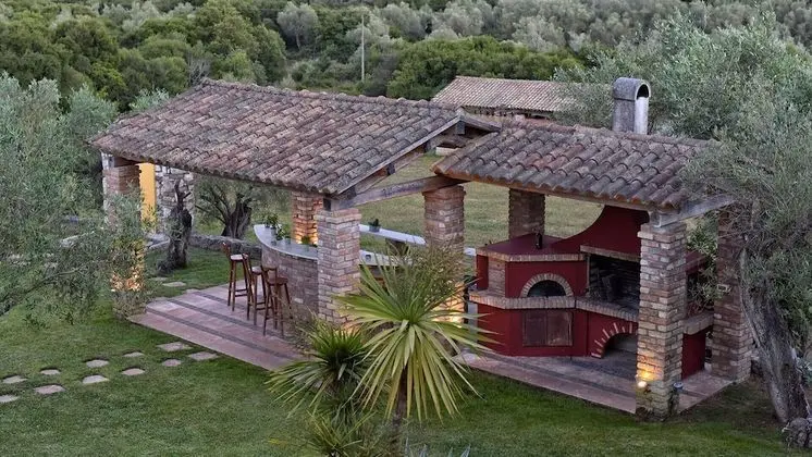 Villa, 6 Yatak Odası, Engellilere Uygun, Sigara İçilebilir