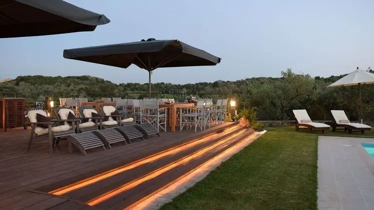 Villa, 6 Yatak Odası, Engellilere Uygun, Sigara İçilebilir