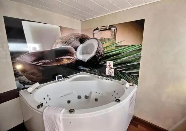 Suite Jacuzzi Luxe