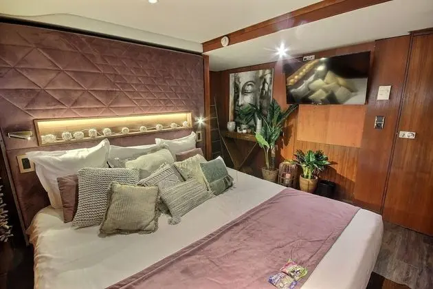 Suite Jacuzzi Plaisir