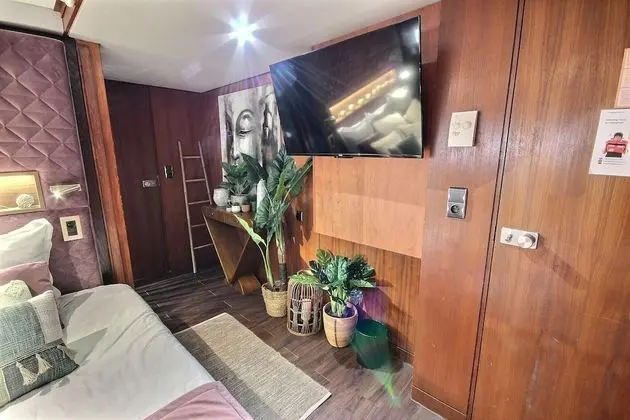 Suite Jacuzzi Plaisir