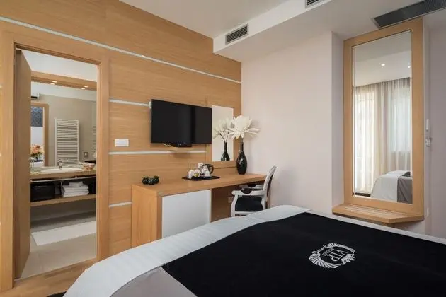 Deluxe Tek Büyük Yataklı Oda, Balkon (VIP 3)