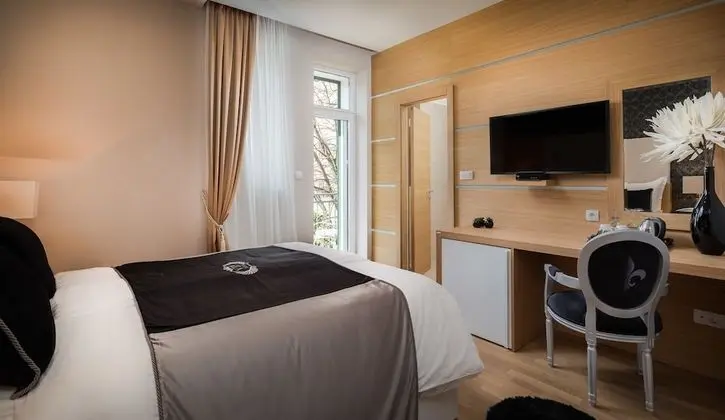 Deluxe Tek Büyük Yataklı Oda, Balkon (VIP 3)