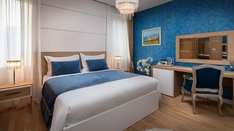 Tek Büyük Yataklı Oda, Bahçe Manzaralı (VIP 4)