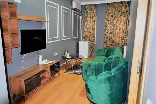 1+1 Daire, Şehir Manzaralı
