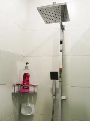 Ortak Ranzalı Oda, Karma Ranzalı Oda