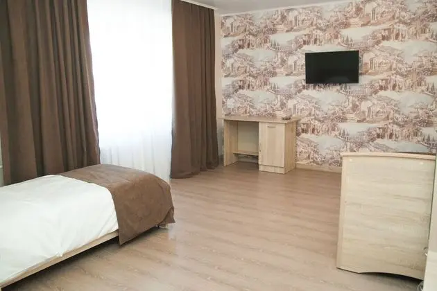 Tek Büyük Yataklı Oda, Ortak Banyo