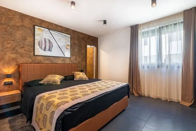 Luxury Çatı Katı Süiti (Penthouse), Deniz Manzaralı, Denize Sıfır