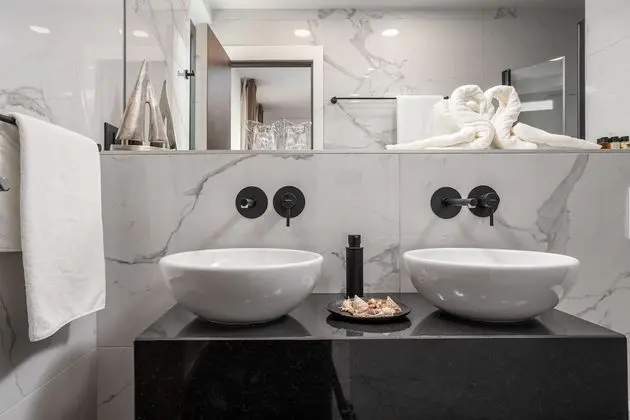 Luxury Çatı Katı Süiti (Penthouse), Deniz Manzaralı, Denize Sıfır