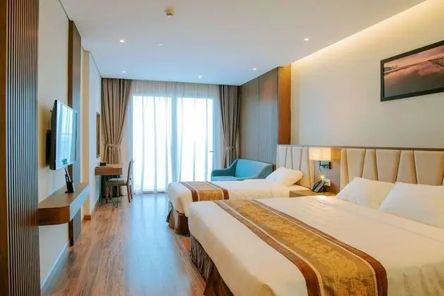 Deluxe Üç Kişilik Oda