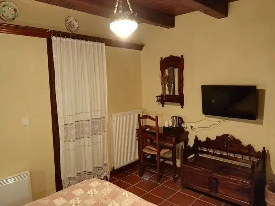 Tek Büyük Yataklı Oda, Teras (Ptelea)
