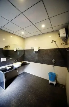 Luxury Tek Büyük Yataklı Oda