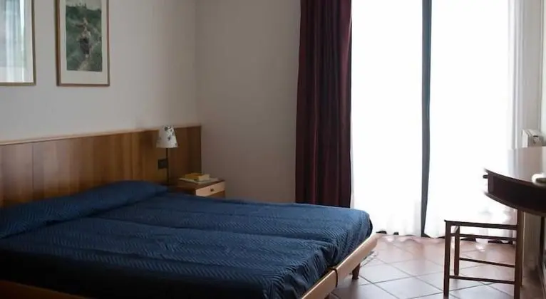 Apart Daire, 1 Yatak Odası, Göl Manzaralı