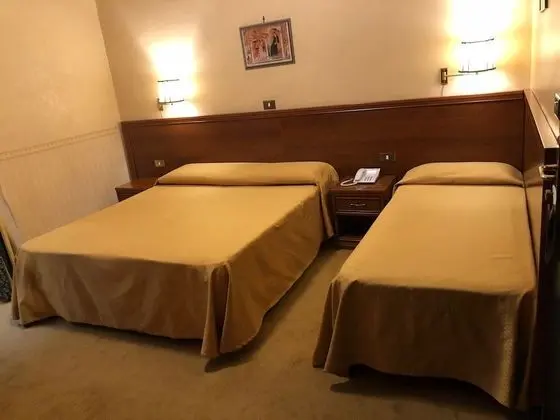 Dört Kişilik Oda