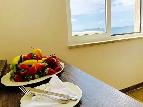 Deluxe Tek Büyük Yataklı Oda, Deniz Manzaralı