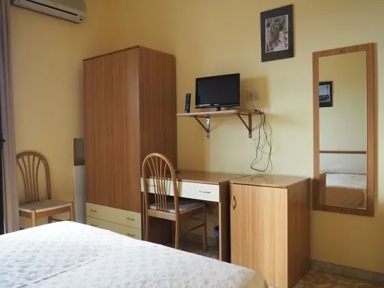 Standard Tek Büyük veya İki Ayrı Yataklı Oda