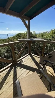 Superior Tree House (1 Queen and Double Futon) With Shared Bathroom