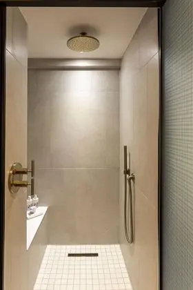 Petite Chamber Riverside View