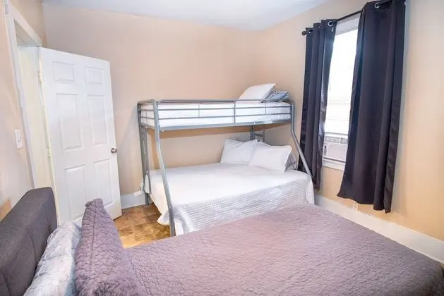 Ev (2 Bedrooms)