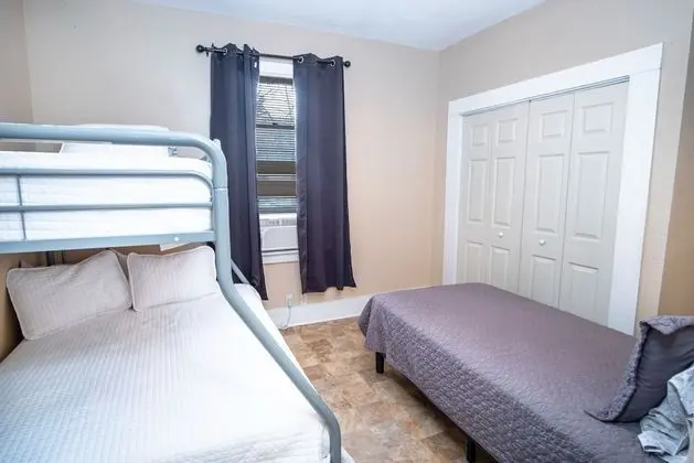 Ev (2 Bedrooms)