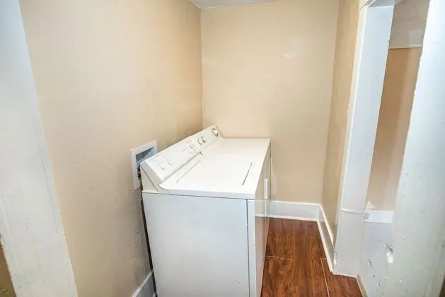 Ev (2 Bedrooms)