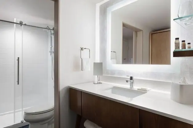 Süit, 1 En Büyük (King) Boy Yatak ve Çekyat, Balkon (Mobility/Hearing Accessible, Tub)