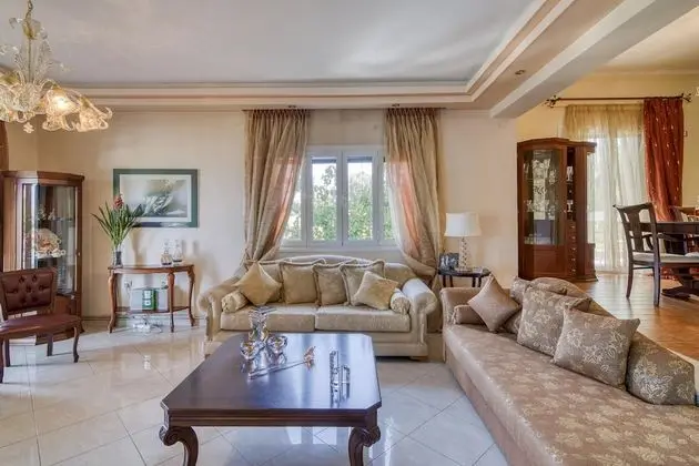 Family Villa, Birden Çok Yatak, Bahçeli (Villa Virginia With Private Pool)
