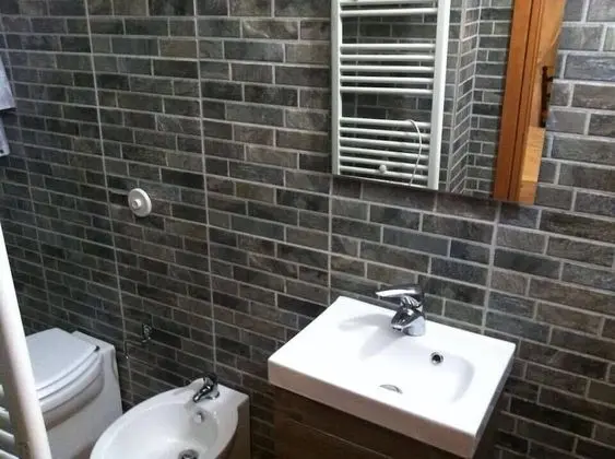 Tek Büyük Yataklı Oda (Glicine)