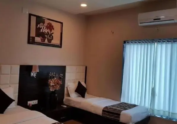 Deluxe Tek Büyük veya İki Ayrı Yataklı Oda, 1 En Büyük (King) Boy Yatak, Tepe Manzaralı