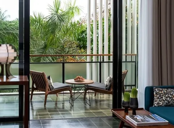 Deluxe Tek Büyük Yataklı Oda, Balkon, Şehir Manzaralı