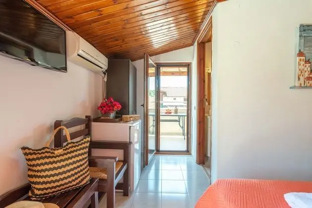 Double Room, Sea View, Balcony (5 ZEPHYRUS)