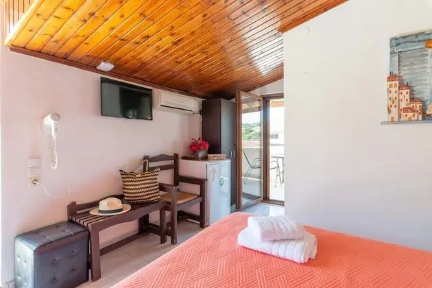 Double Room, Sea View, Balcony (5 ZEPHYRUS)