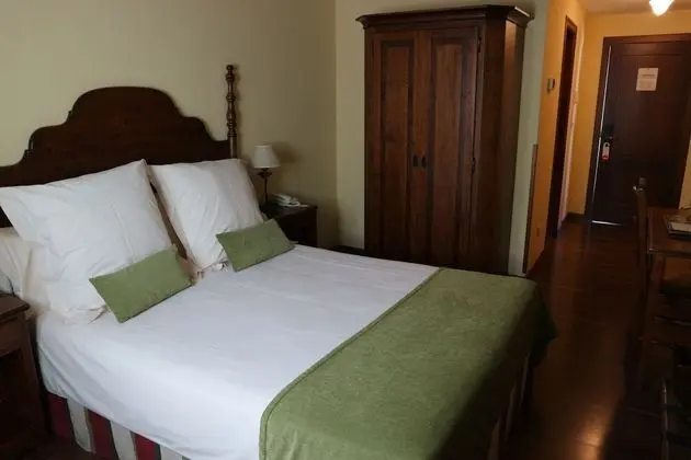 Standard Büyük Yataklı Tek Kişilik Oda