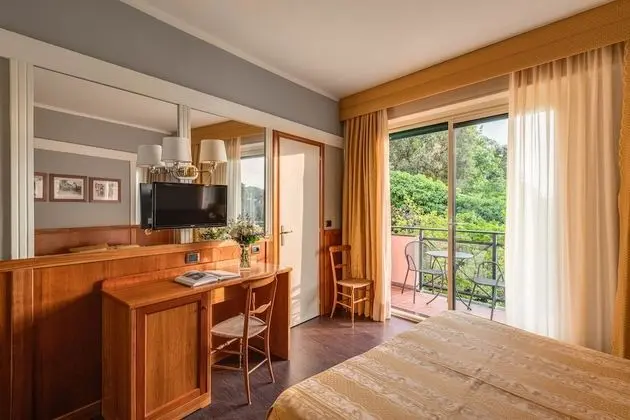 Classic Oda, Balkon, Kısmi Deniz Manzaralı