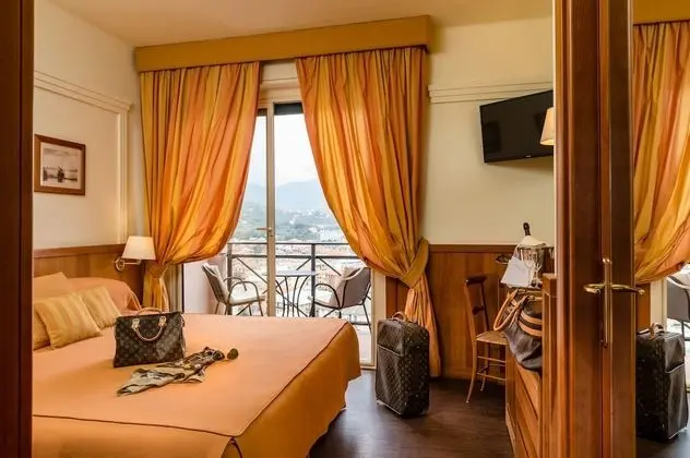 Superior Junior Suite, balcone, vista mare ( Portobello)