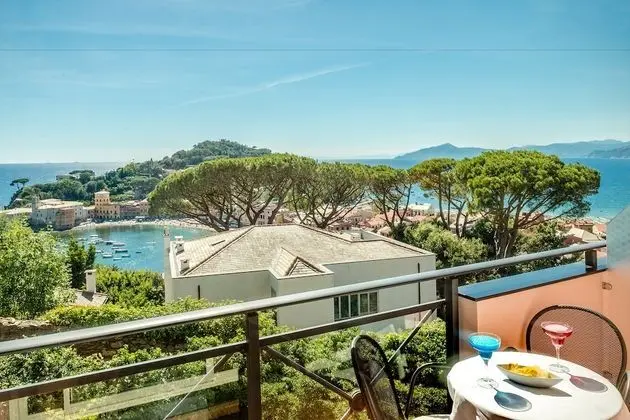 Superior Oda, Balkon, Deniz Manzaralı