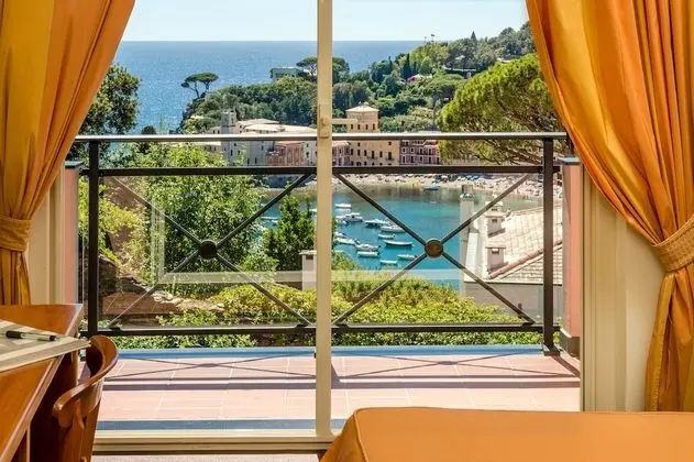 Superior Oda, Balkon, Deniz Manzaralı