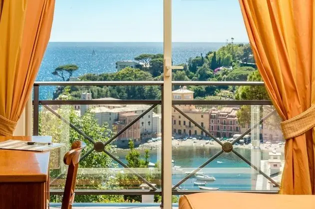 Superior Oda, Balkon, Deniz Manzaralı