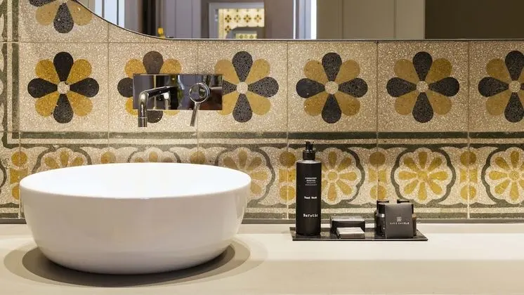 Comfort Tek Büyük veya İki Ayrı Yataklı Oda