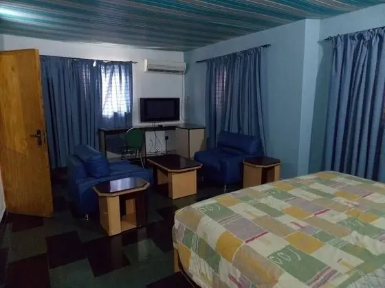 Deluxe Tek Büyük Yataklı Oda