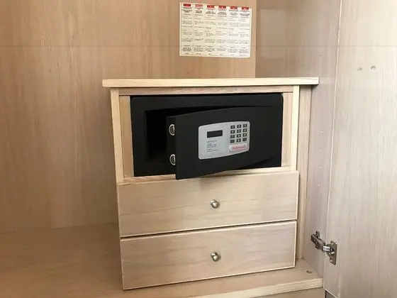 Standard Tek Büyük Yataklı Oda