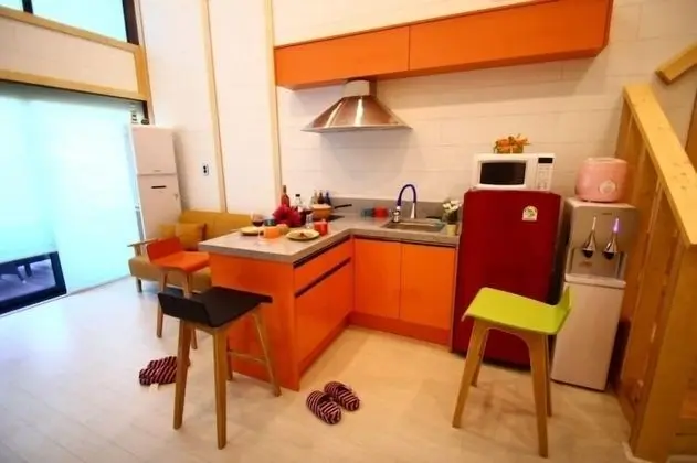 Stüdyo (Private 23)