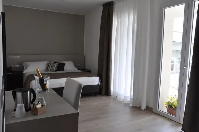 Standard Tek Büyük veya İki Ayrı Yataklı Oda, Dağ Manzaralı