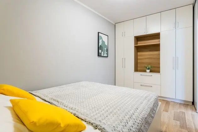 Apart Daire, 1 Çift Kişilik Yatak ve Çekyat (Kreta 52/19)